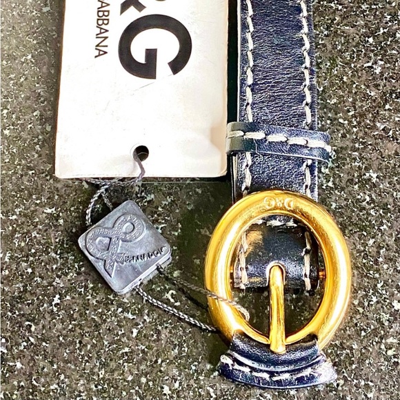 Dolce & Gabbana Women’s Leather Belt - Picture 3 of 7